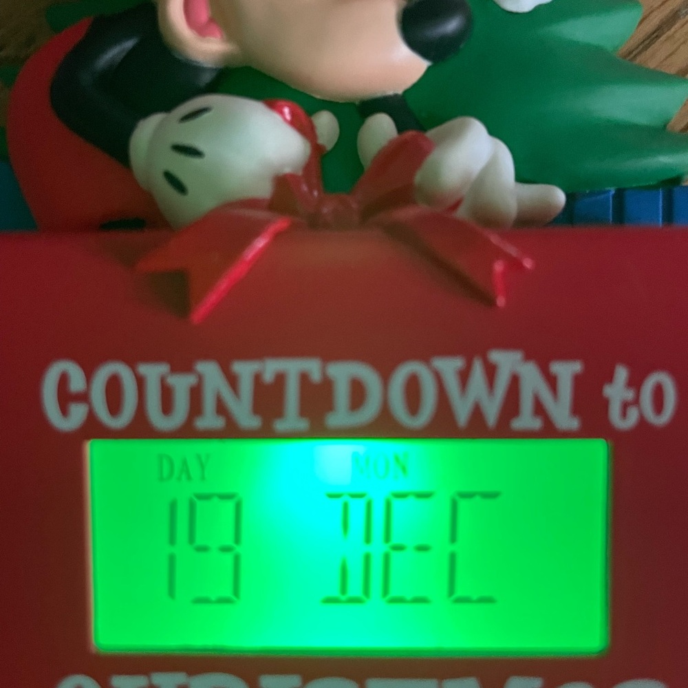 Mickey Mouse Christmas Countdown Timer